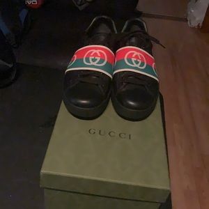 ‼️ AUTHENTIC MENS GUCCI SHOES ‼️